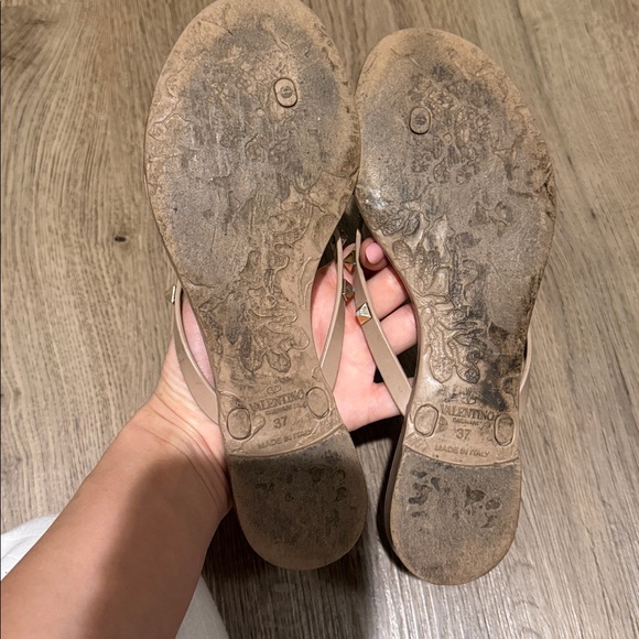 Valentino Beige  Rockstud Slide Sandals - Picture 2 of 2